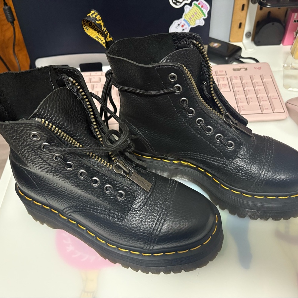 Dr. Martens Black Leather Sinclair Boots